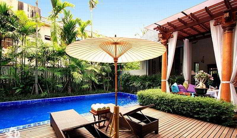 Baan Klang Wiang Boutique Hotel Chiang Mai — Photos 1