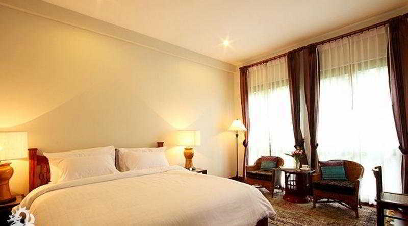 Baan Klang Wiang Boutique Hotel Chiang Mai — Photos 3